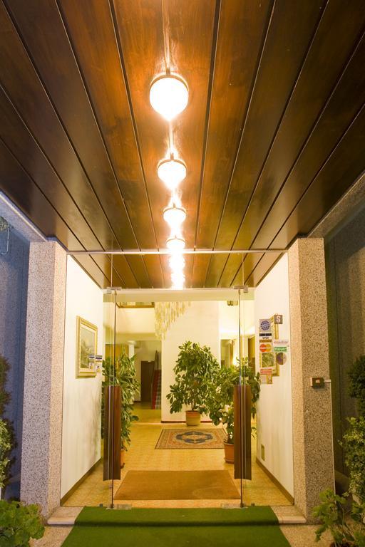 Hotel Metropol Caorle Dış mekan fotoğraf