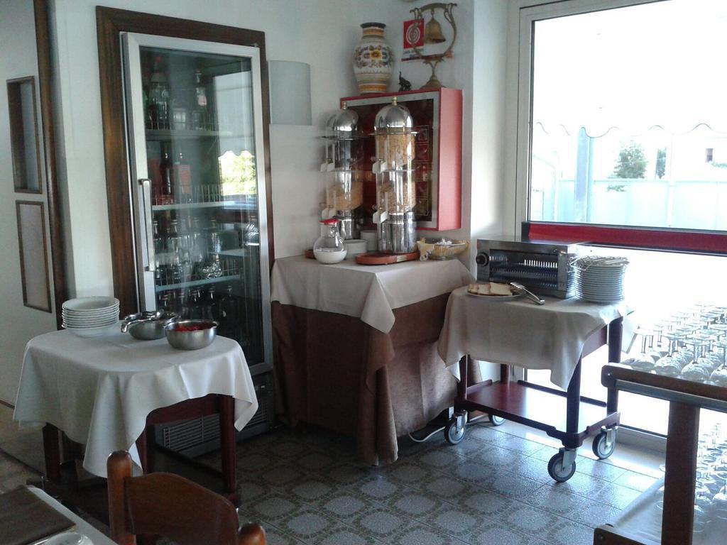 Hotel Metropol Caorle Dış mekan fotoğraf
