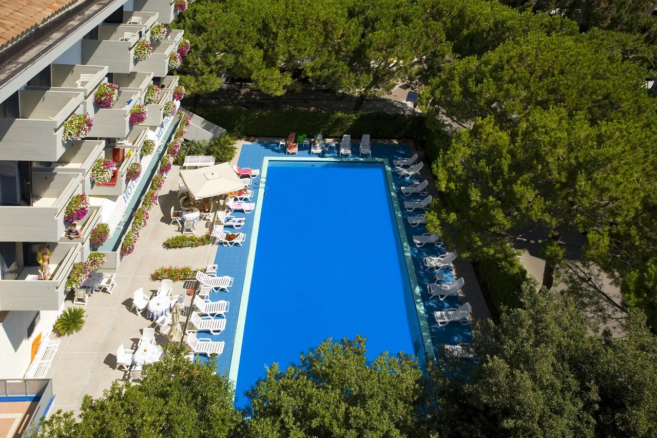 Hotel Metropol Caorle Dış mekan fotoğraf